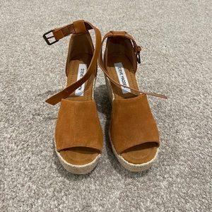 Brown wedges